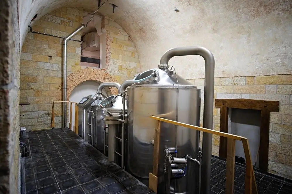 vyroba a instalace minipivovaru